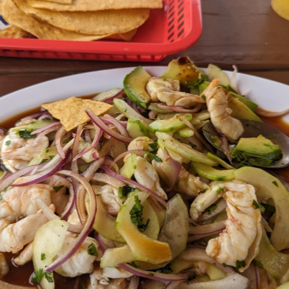 Aguachile Negro de Camarón*1 + Coca Cola Original*