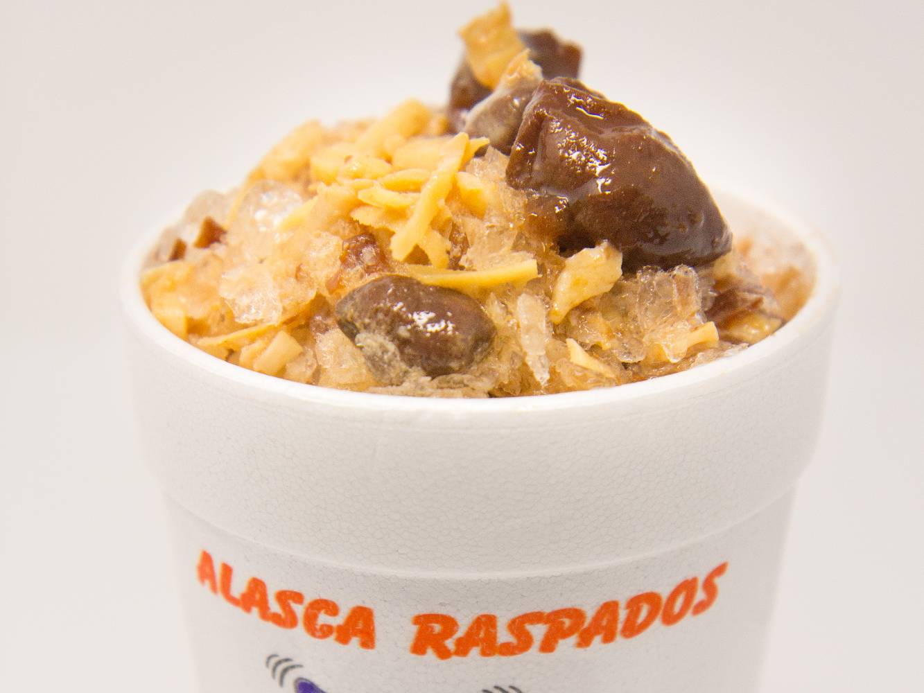 Raspado de Coco con Ciruela