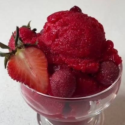 Nieve de fresa ( base leche).