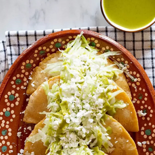 Empanada Queso de Hebra