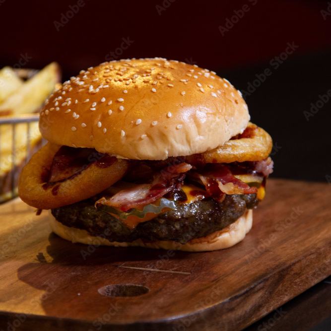 Hamburguesa con Aros de Cebolla