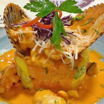 Causa en Salsa de Mariscos