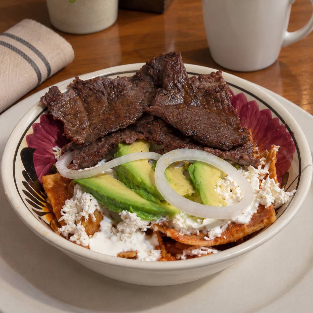 Chilaquies con Cecina