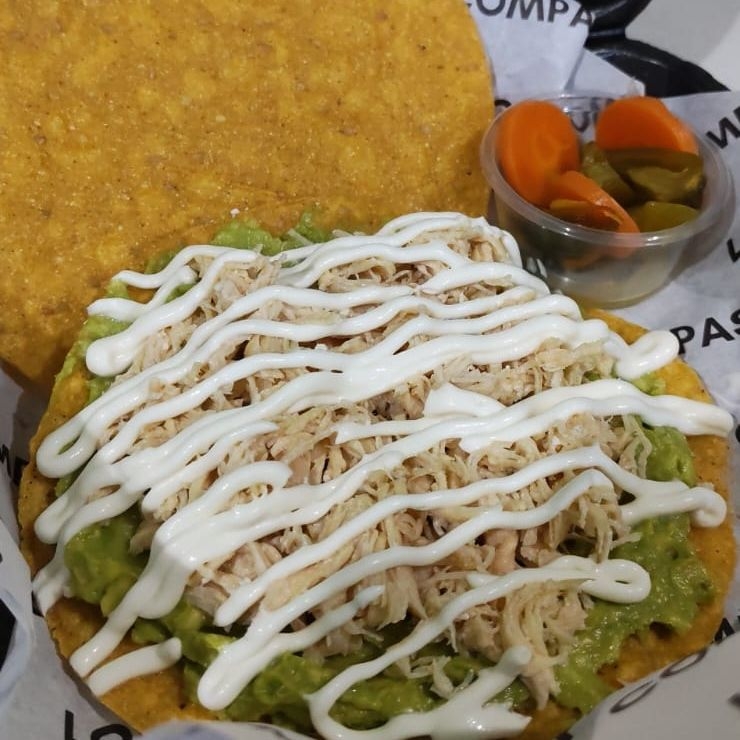Tostada de Pollo