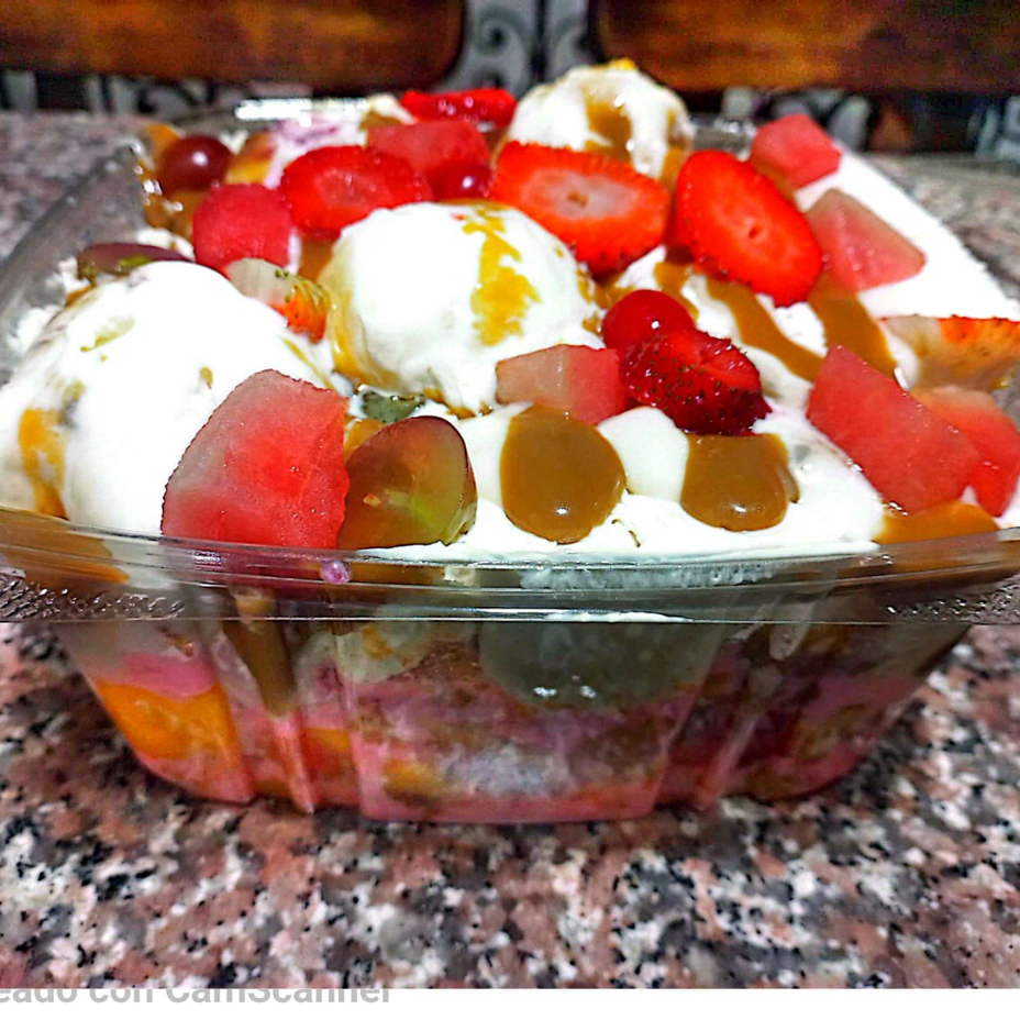 ENSALADA Frutal Suprema FAMILIAR para 5 (64oz)