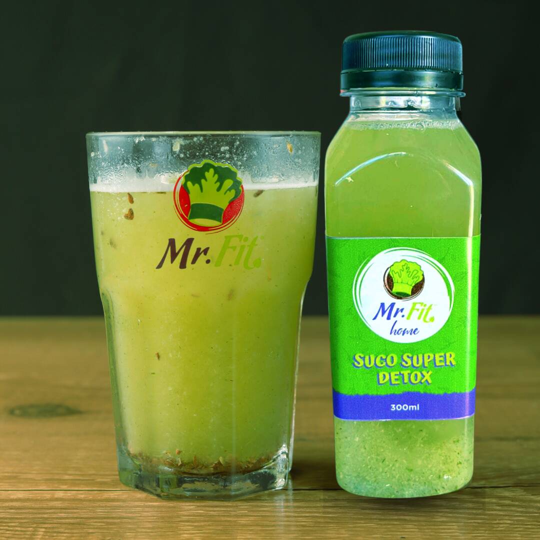 Desintoxique seu corpo com o nosso Super Detox, uma mistura de couve, kiwi e abacaxi. Essa bebida é repleta de nutrientes que promovem o bem-estar e energizam, perfeita para rejuvenescer! Sem Glúten, Zero Lactose, Sem Conservantes, Vegano, Sem Açucar, Low Carb e Ultracongelado. Modo de Consumo: Descongelar em micro-ondas de 1 a 3 min e agitar ou deixar descongelar naturalmente ou na geladeira até o ponto de consumo.