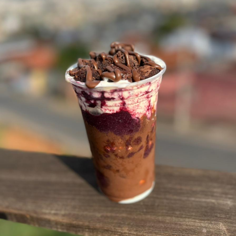 Creme açaí, Nutella, leite condensado, leite em pó, creme ninho e broniew