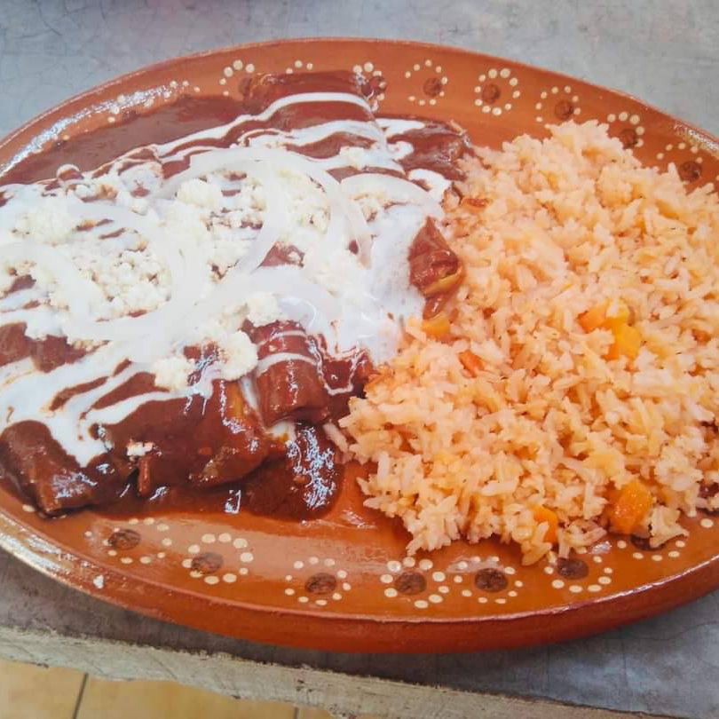 Enmoladas Pollo