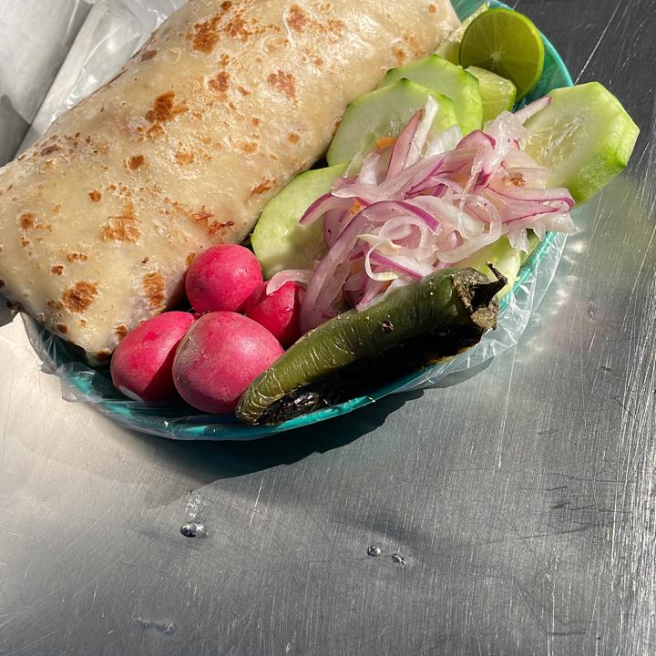 Combo - Burro de asada + Agua de Horchata
