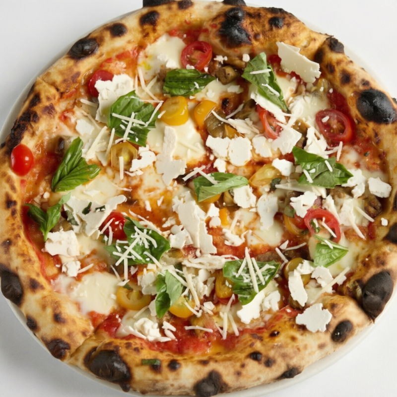 Pizza Grande : Mussarela, fatias de tomate, manjericão e parmesão