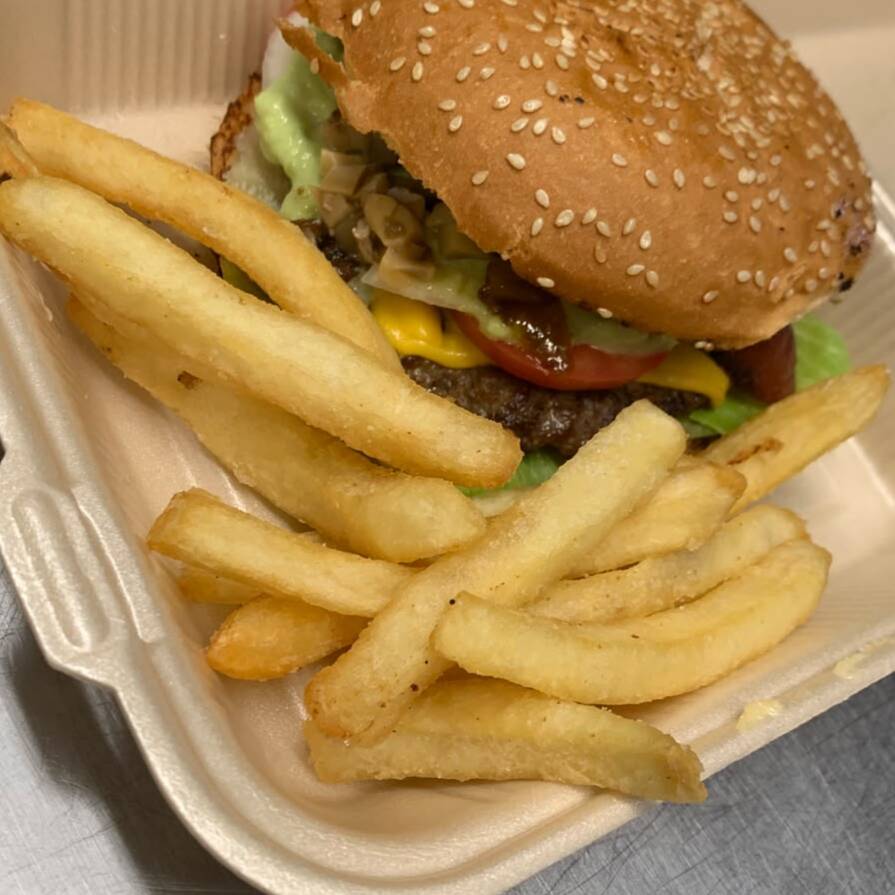 HAMBURGUESA CLASICA