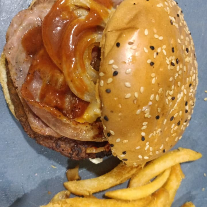 hamburguesa jack con papas