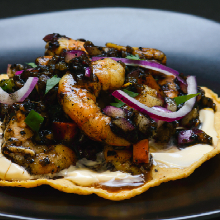 Tostada de Aguachile negro