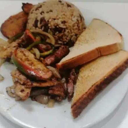 Gallo Pinto, Fajitas Mixtas