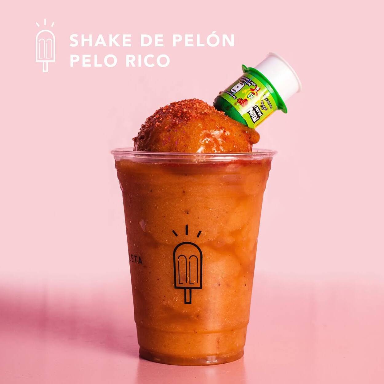 Frappe de fresa con pelon