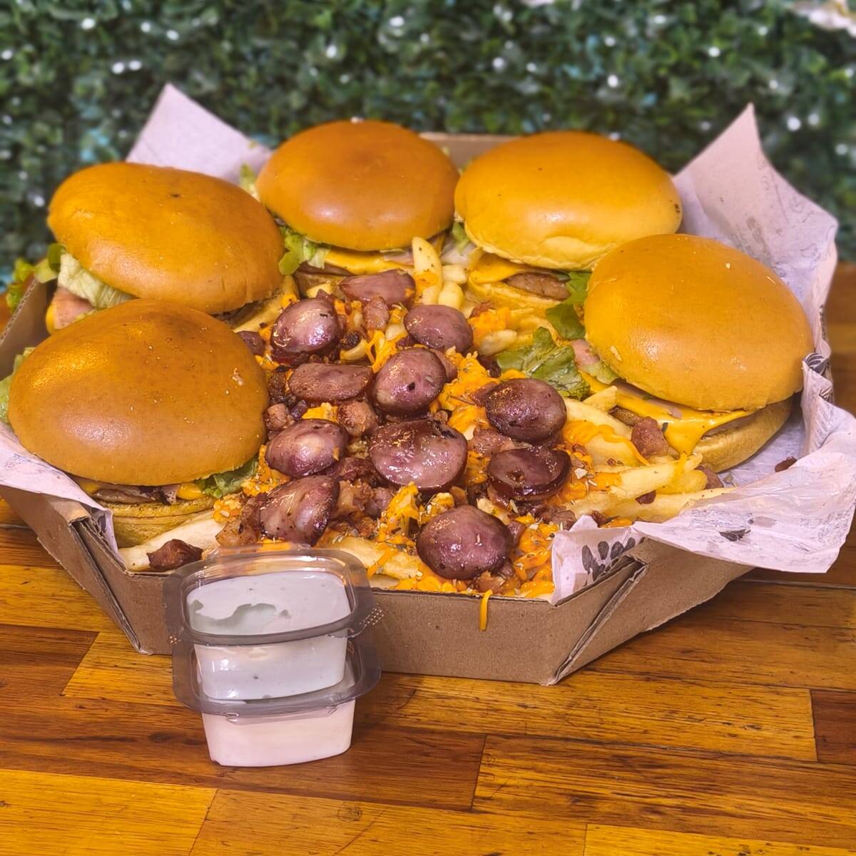 5 X-burguer + batata maluca