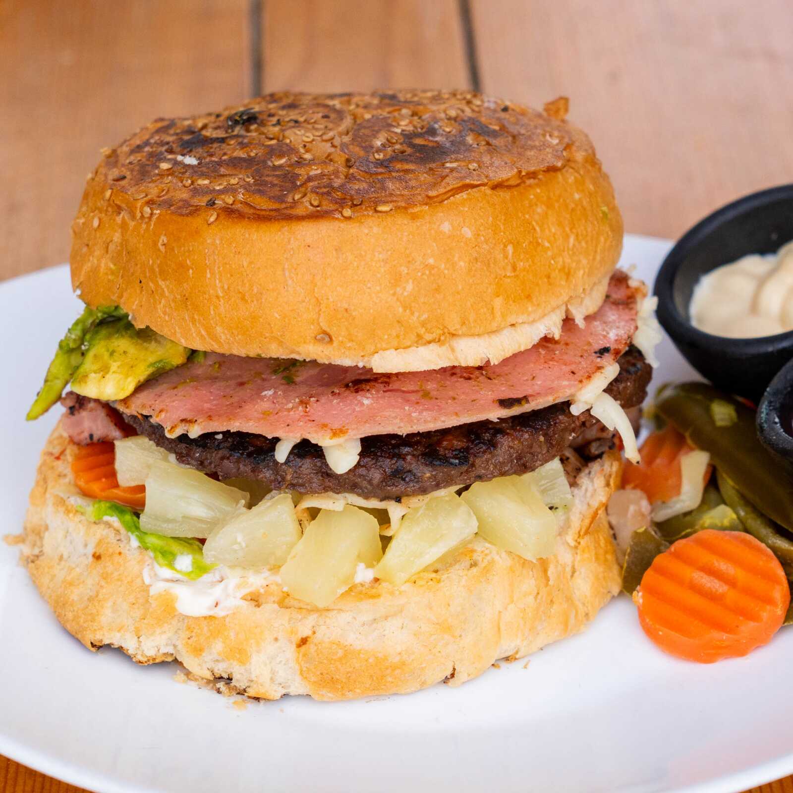Hamburguesa Hawaiana