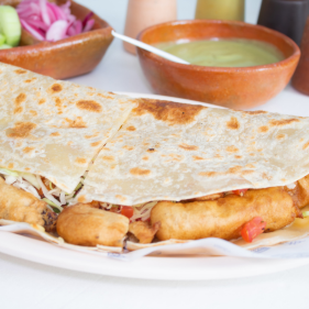 Quesadillota Camarón Capeado