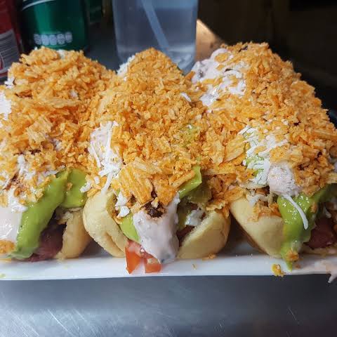 HOT DOG ESTILO MAZATLAN