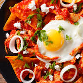 Chilaquiles Rojos Grandes + Café de Olla