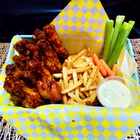 Wings 1kg + Fries
