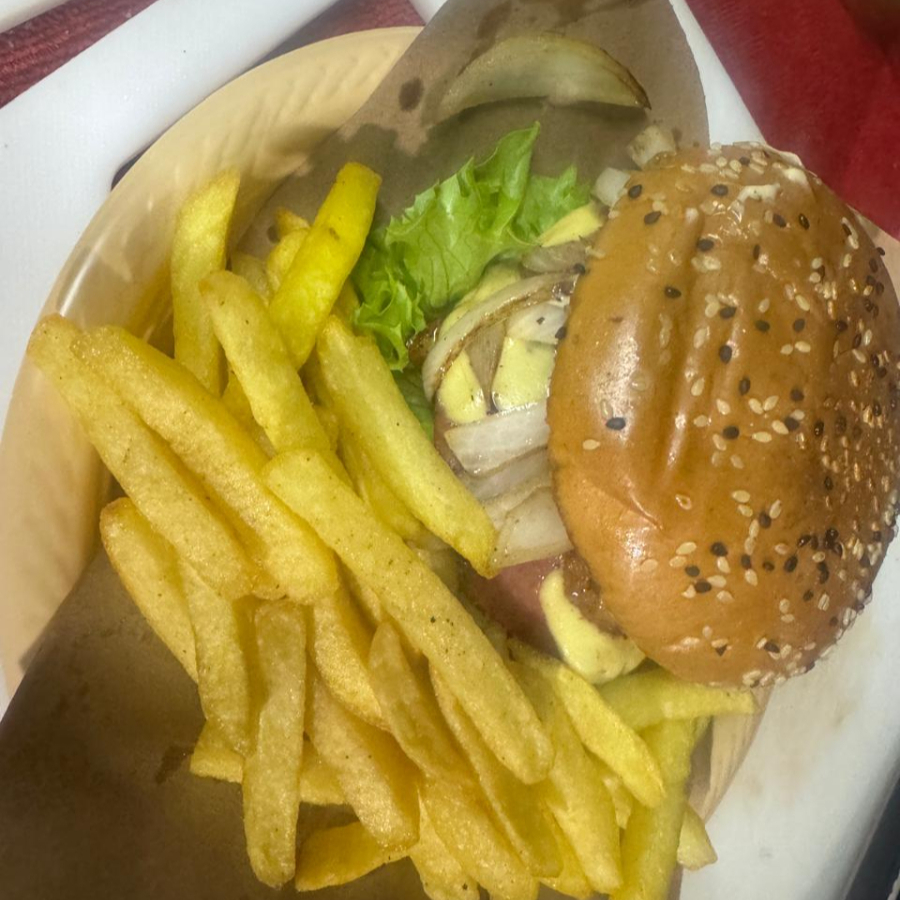 HAMBURGUESA CLASICA
