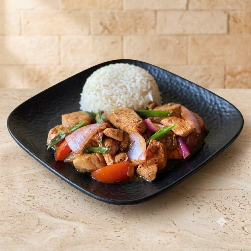 Pollo Saltado