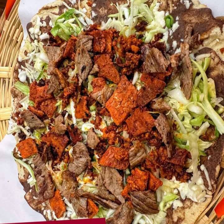 Tostada Oaxaqueña