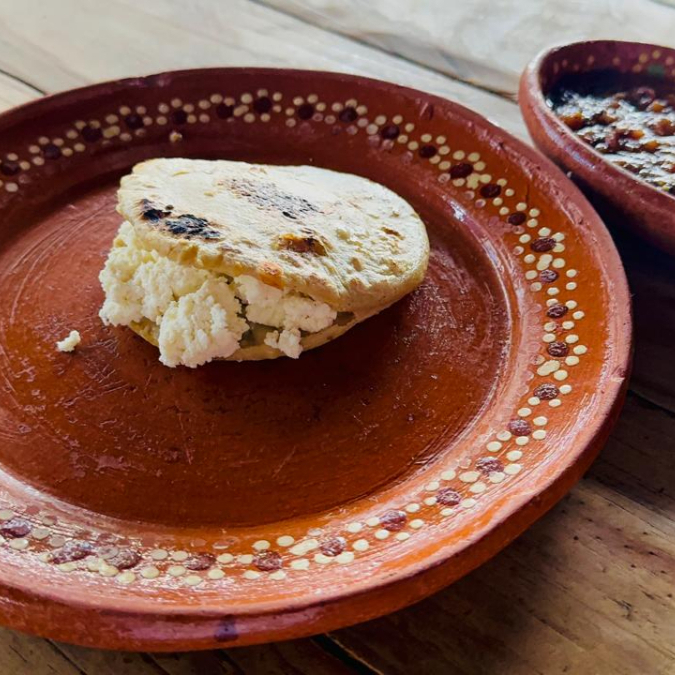 Gordita de Requesón