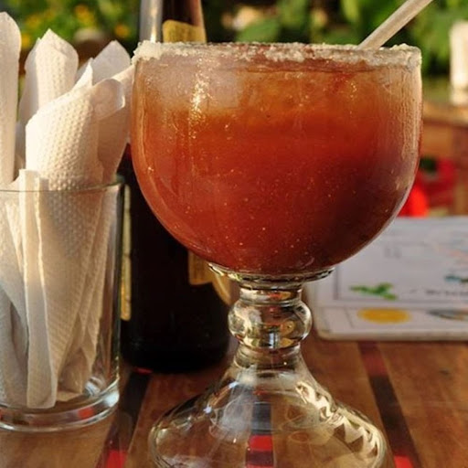 Michelada con Clamato