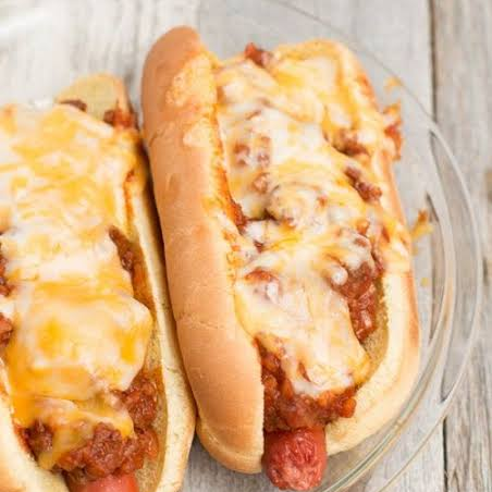 HotDog con Queso Fundido y Longaniza