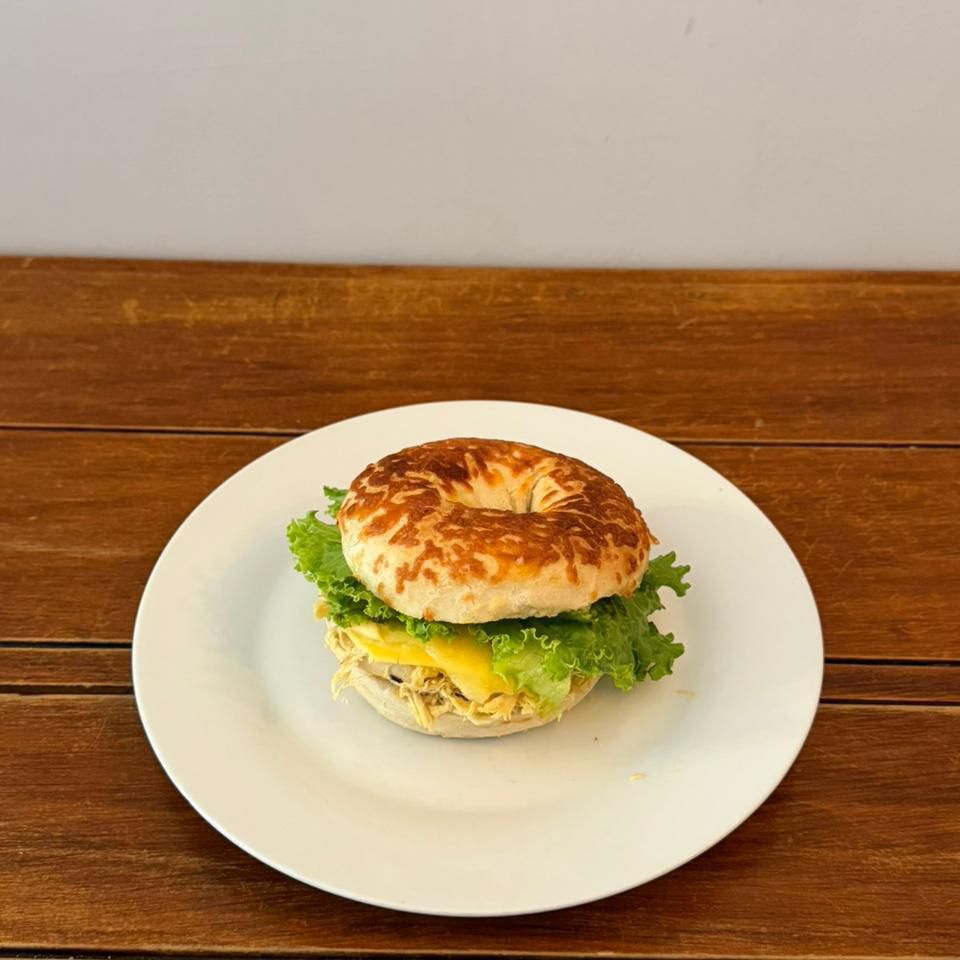 Bagel de Pollo o Atún