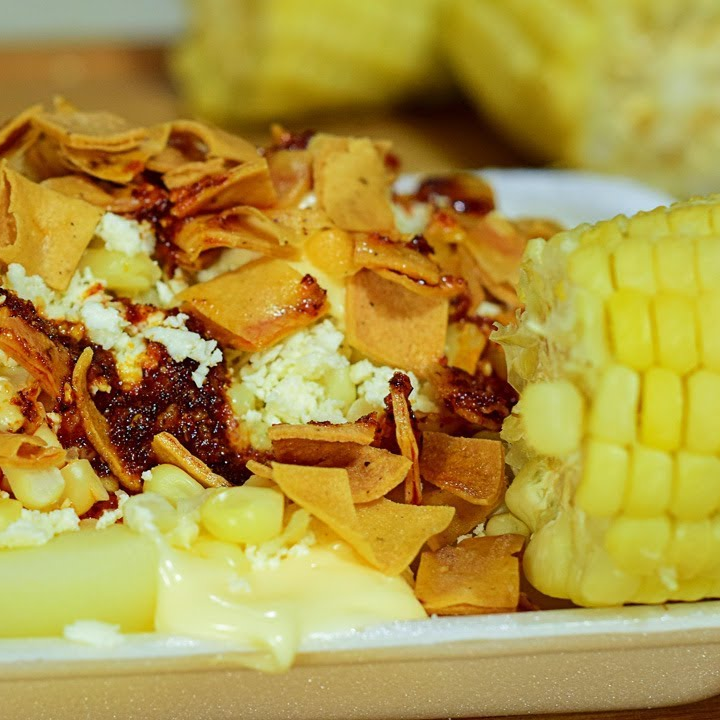 Papa cocida con elote +Plus