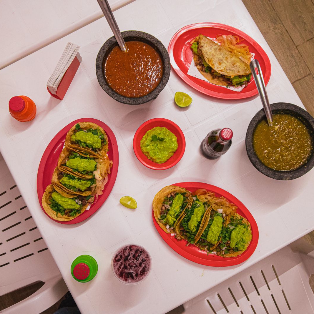 Orden de 4 Tacos de Chorizo