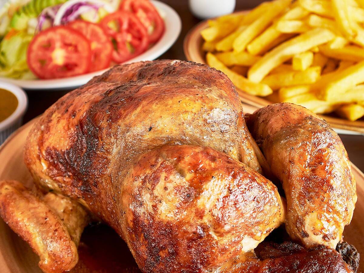 Leñon Pollos a la Brasa - Rosa Toro