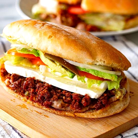 TORTA DE CHORIZO