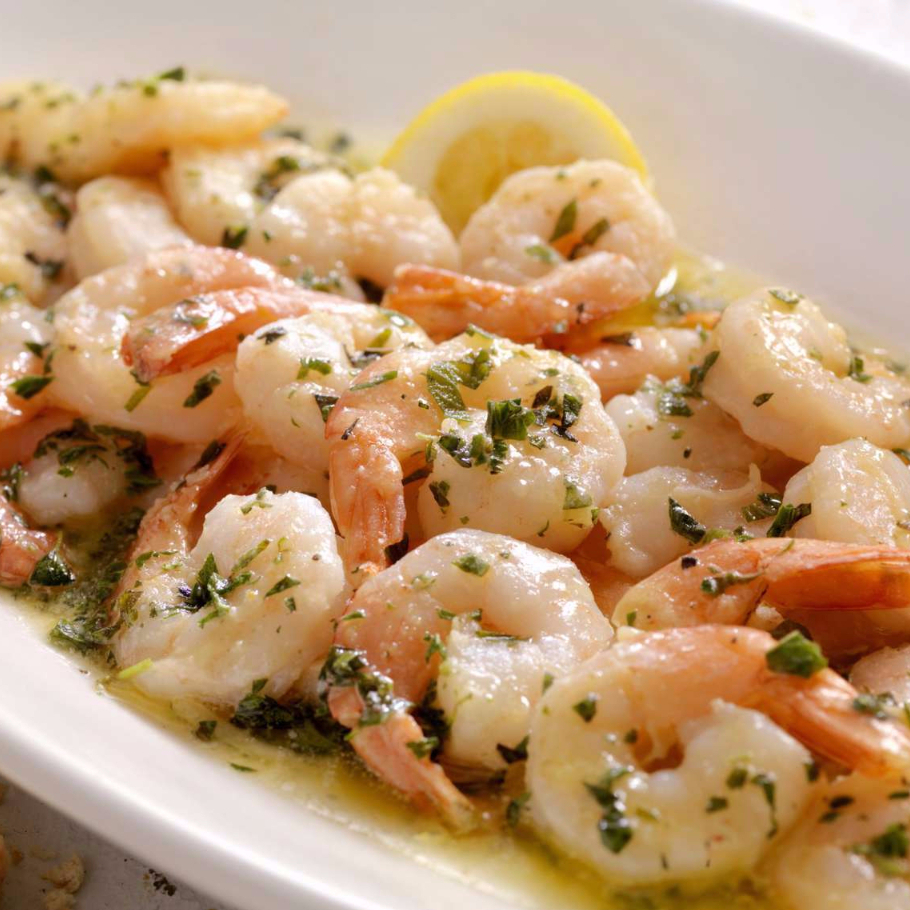 Camarones a la Mantequilla con ensalada