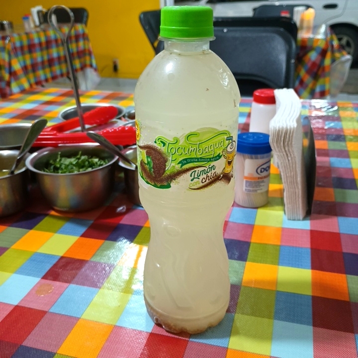 Agua de Limón