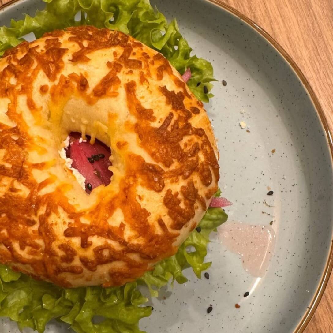 BAGEL DE SALMÓN