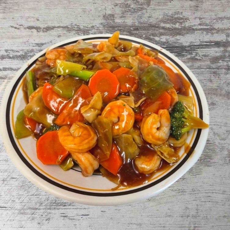 16. Chop Suey con Camarones en Salsa China