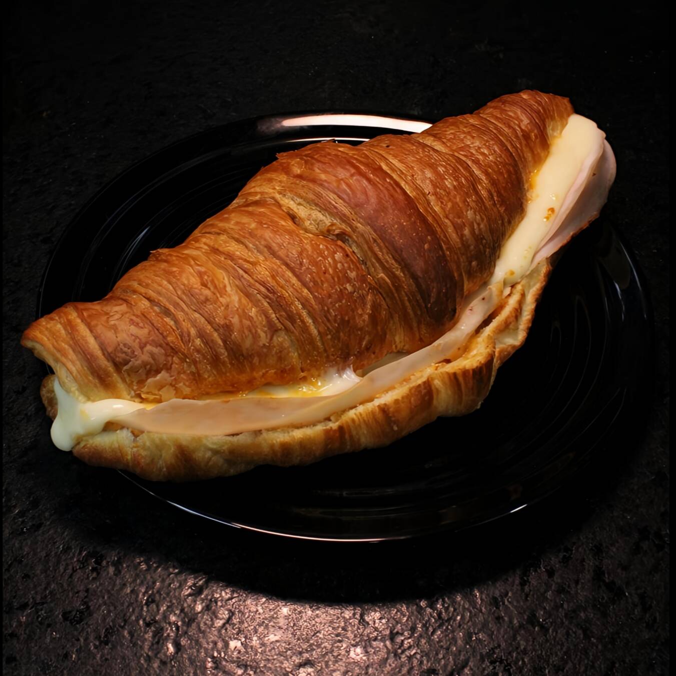 Croissant Jamón y Queso