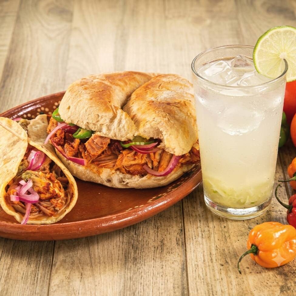 1 Torta + 1 Taco + Agua del Día