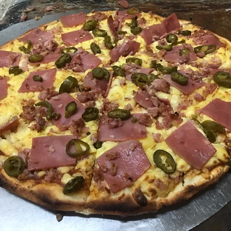 Pizza La Sabrosa