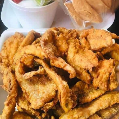 1 Kg Chicharrón de Lisa + 1 Coca Cola 2.5 lt.