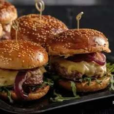 ALLIS BURGUER DOBLE CON PAPAS