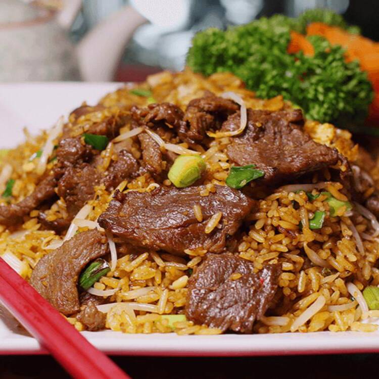 Arroz con Lomo de Res