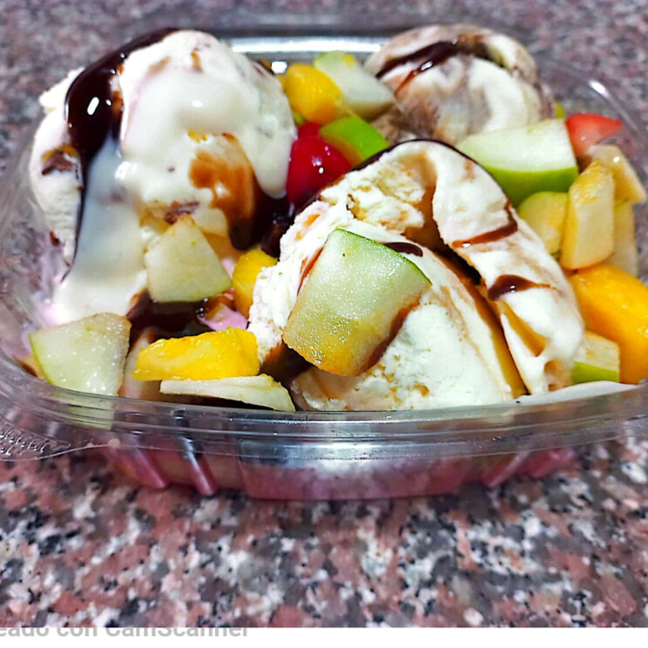 ENSALADA Frutal Para 3 (32oz)