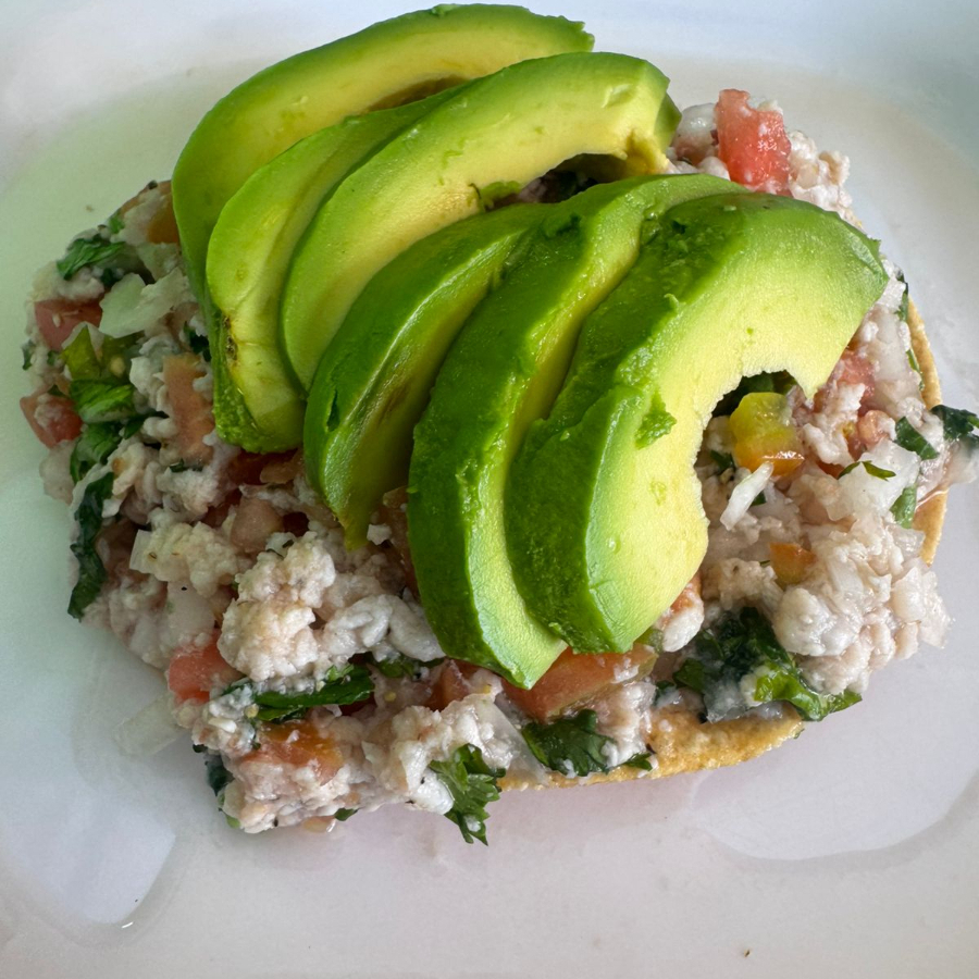 Tostada de ceviche
