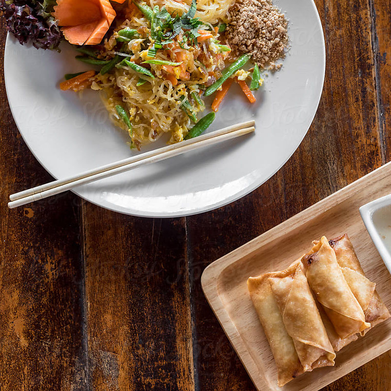YAKISOBA DE ARRACHERA + 3 HARUMAKI (SPRING ROLL)