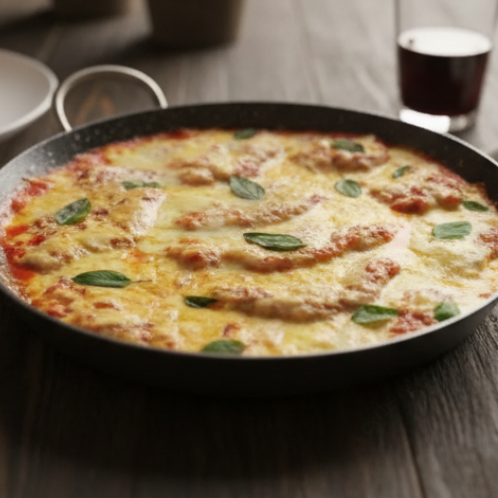 Acompanha arroz e batata frita. Filé mignon empanado, coberto com molho de tomate feito em nossa casa e queijo musarela e parmesão. Marmita, Batata frita, Promoção, Entrega Rápida, Entrega Grátis. Parmegiana campone